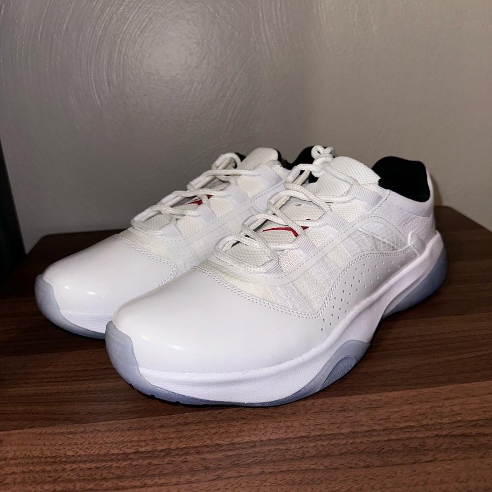 Air Jordan 11 CMFT Low 🔥